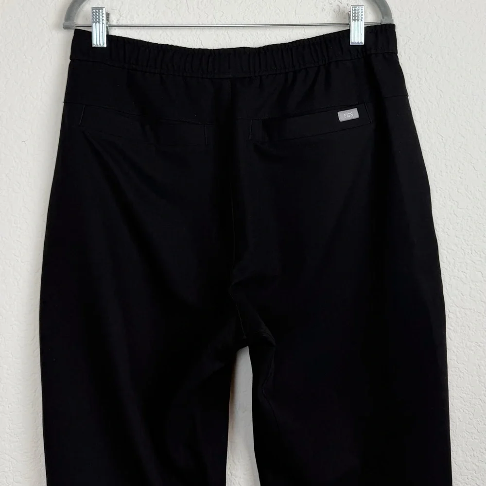 FIGS Tansen Jogger Black Scrub Pants